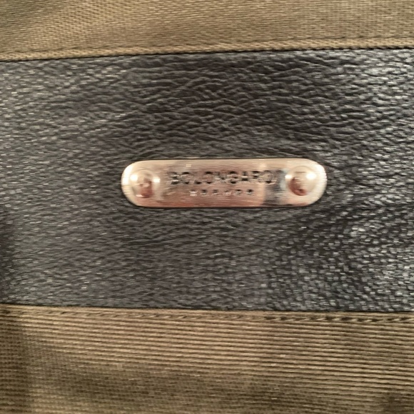 Bolongaro Trevor Round Wash Bag Khaki - Picture 3 of 7